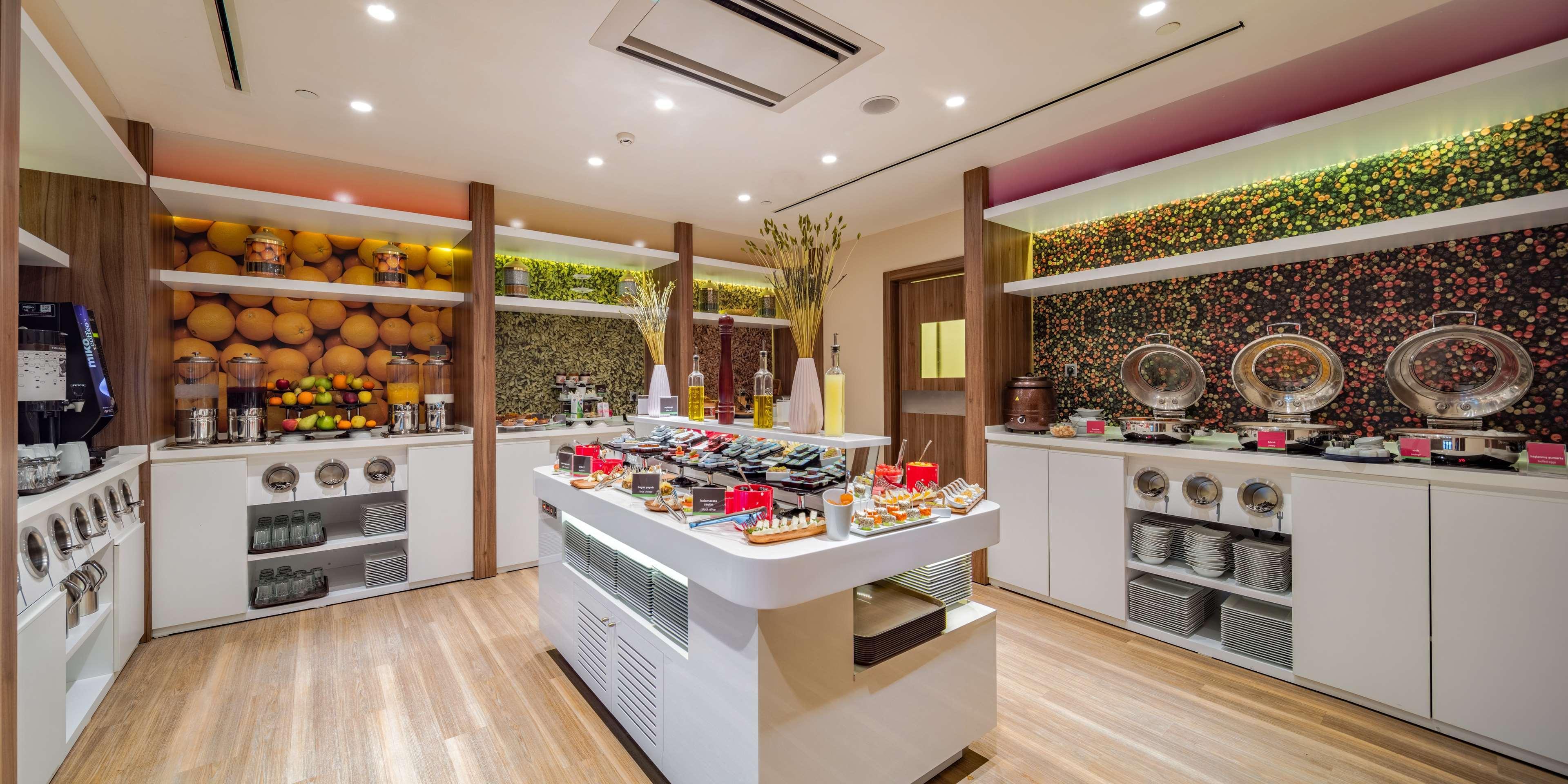 מלון Hampton By Hilton קרמאנמרש מראה חיצוני תמונה